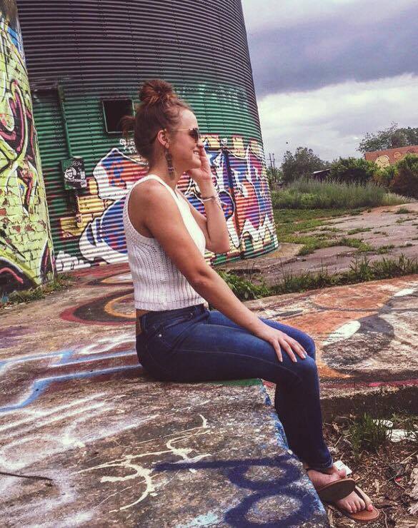 13281758_1097738296965076_1240611249_n